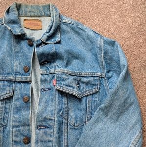 Levi denim jacket